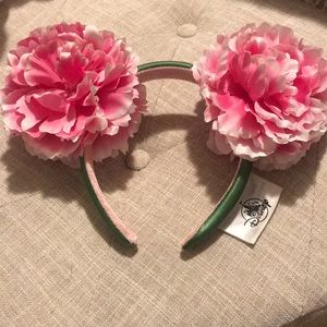 Disney flower ears!🌸